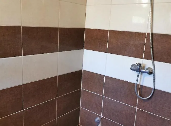 Motel, Vigado Csarda Nocleg ze śniadaniem 3*